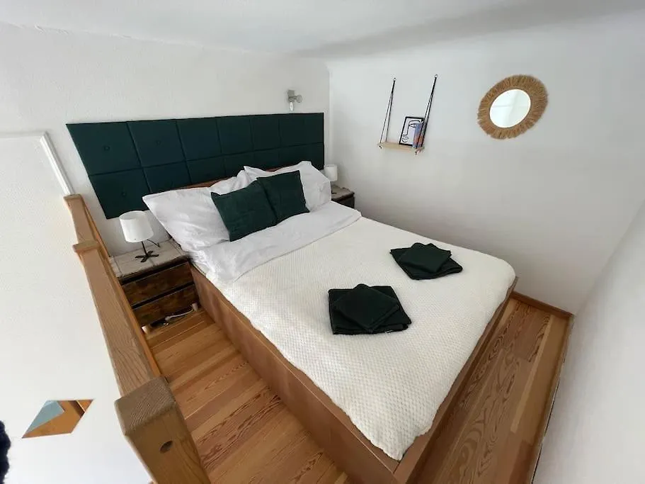 Central Nest Apartment Synagogue Budapest
